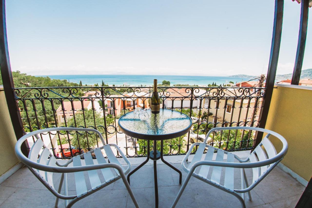 מוראיטיקה Avra Sea View Paradise Pool Apartments מראה חיצוני תמונה