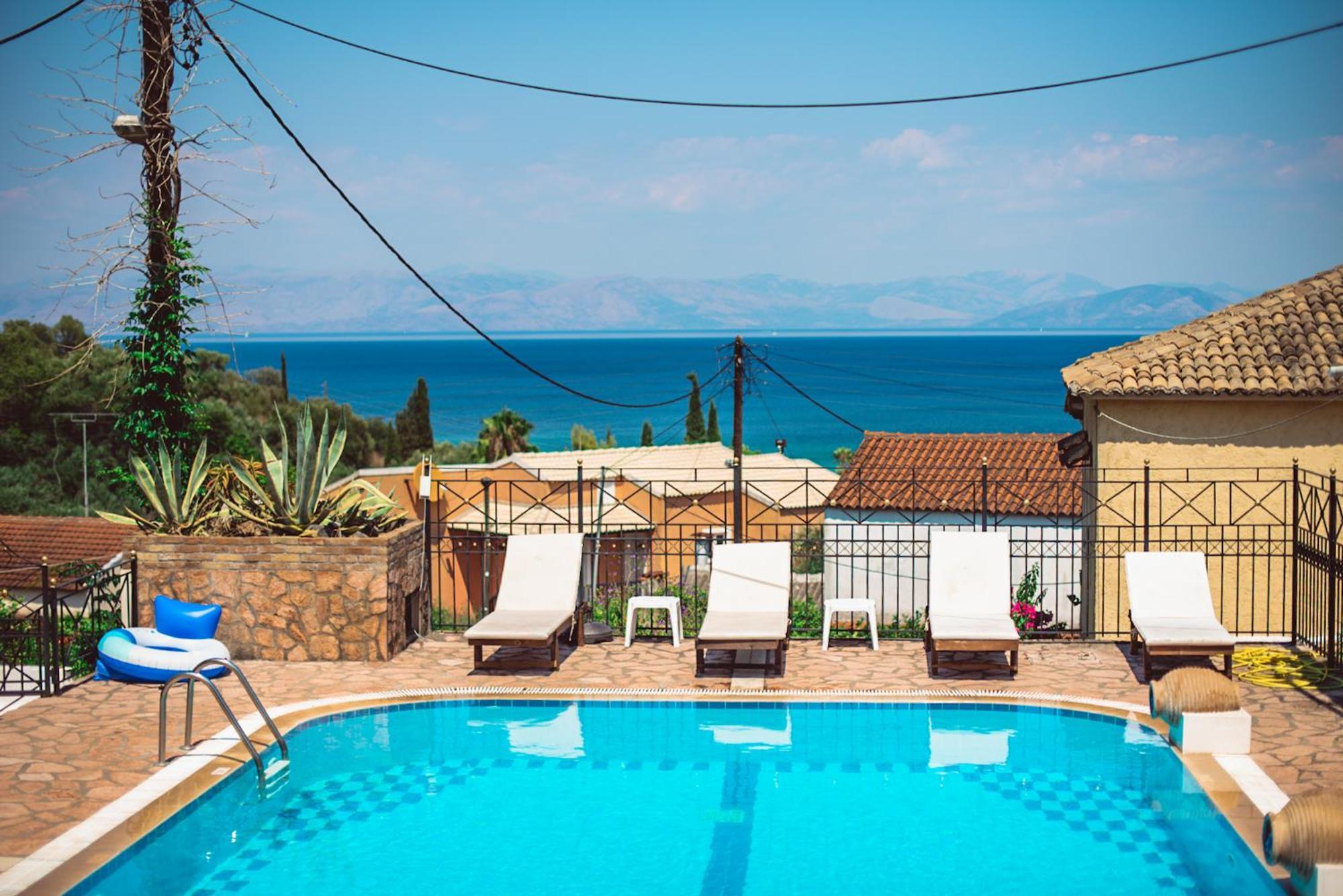 מוראיטיקה Avra Sea View Paradise Pool Apartments מראה חיצוני תמונה