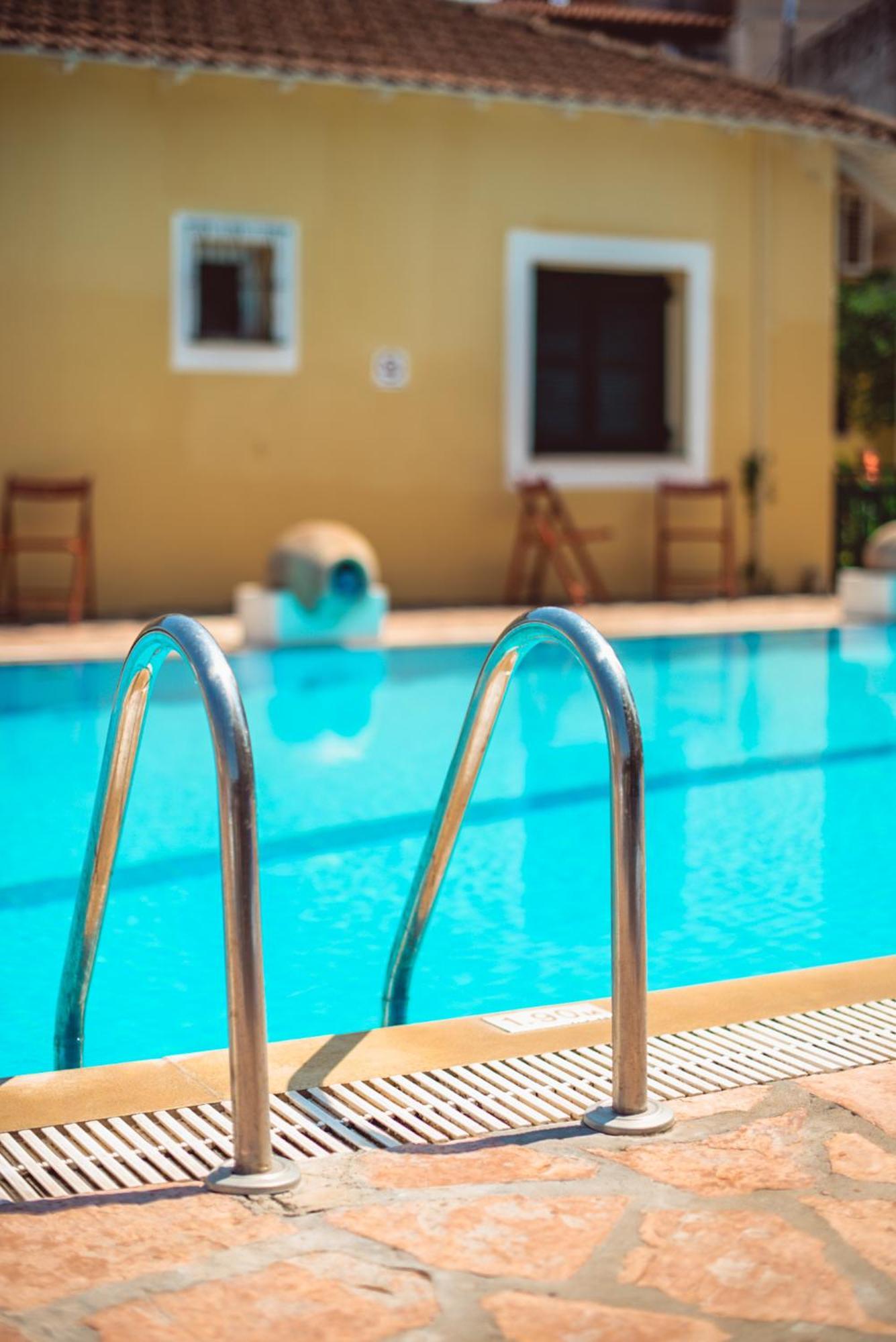 מוראיטיקה Avra Sea View Paradise Pool Apartments מראה חיצוני תמונה