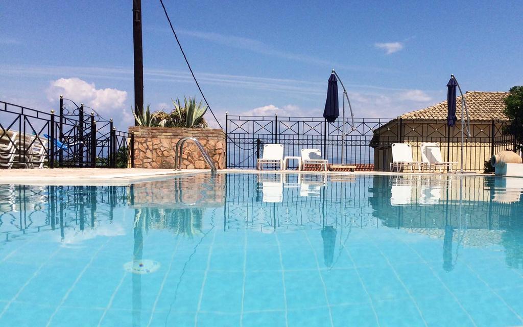 מוראיטיקה Avra Sea View Paradise Pool Apartments מראה חיצוני תמונה